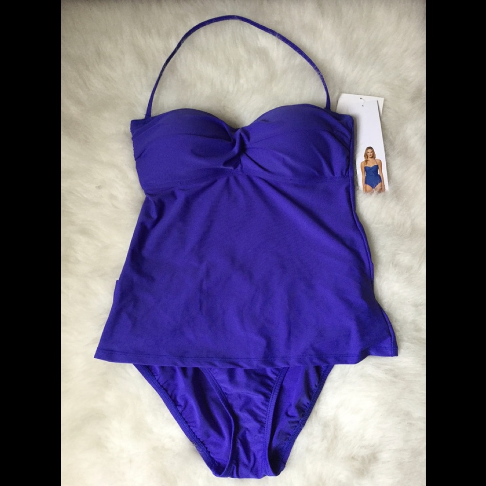 - 1 DAY SALE🎉🎉🎉ELLEN TRACY 💜💜2 PIECE SWIMSUIT 💜👙 SIZE 8 NWT